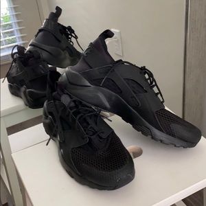 Brand New Nike Air Huarache